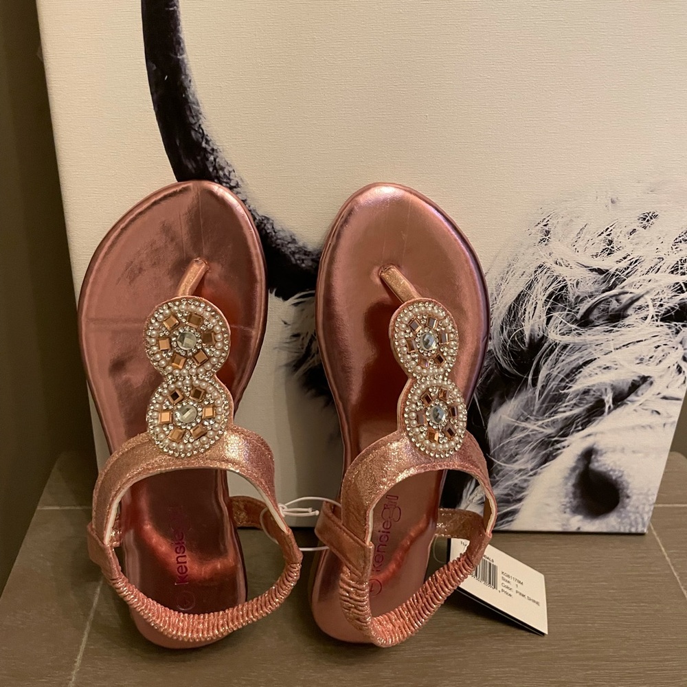 NWT Kensie Girl Sandal Size 1 Pink Shine - Picture 2 of 14